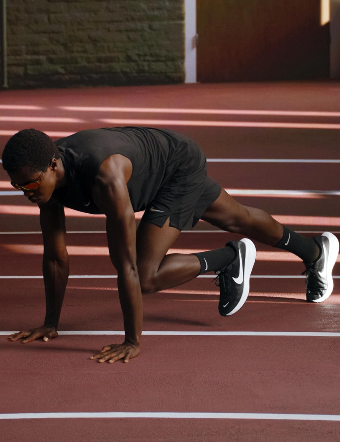 Nike Men's Revolution 8 Road Running Shoes - Image 3