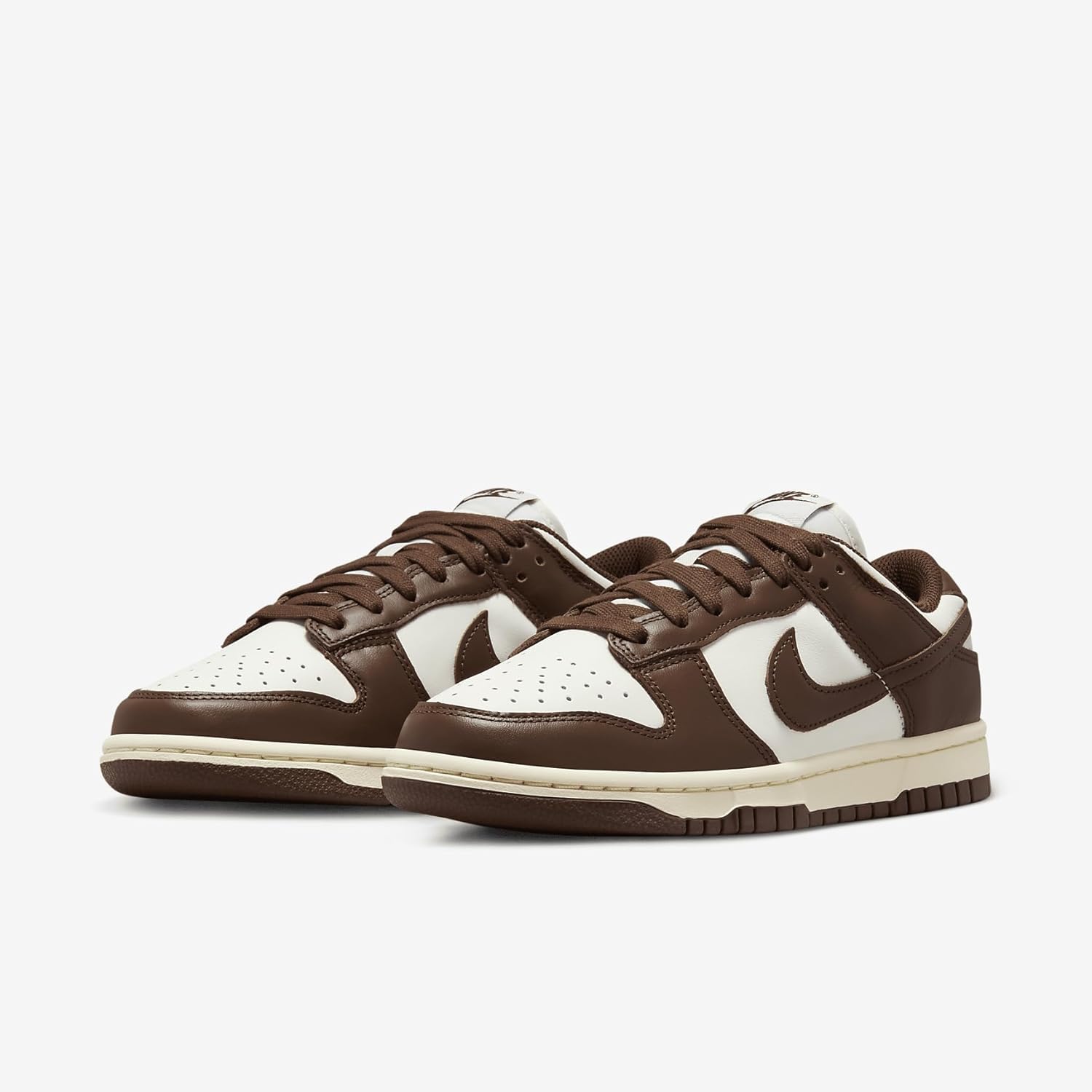 Nike Ladies's Dunk Low Sneaker - Image 5