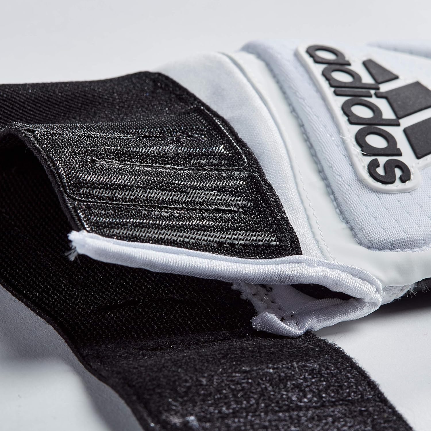 Freak MAX 2.0 Chaos Padded Lineman Grownup Soccer Gloves, A number of Types and Si... - Image 6