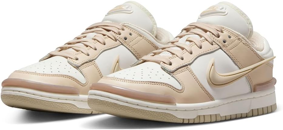 Nike Girls's W Nike Dunk Low - Image 2