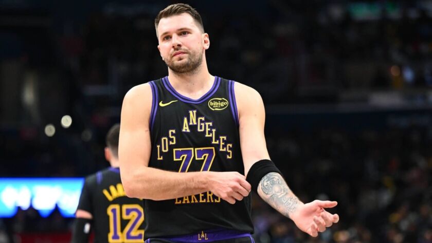 Lakers player ratings as Luka dominates Timberwolves in Western Conference showdown