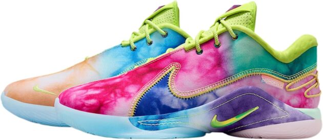 Nike Males's Lebron XXII Crown Jewel Basketball Sneakers