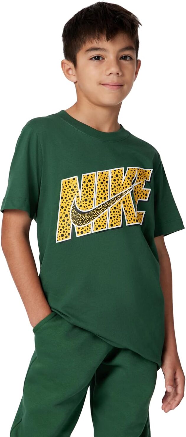 Nike Unisex Massive Children' Sportswear Membership Swoosh Block T-Shirt - Boys and Ladies