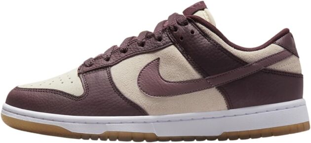 Nike Ladies's W Dunk Low Basketball Sneakers