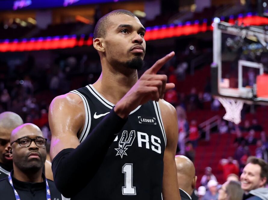 Thursday's NBA highlights and updates